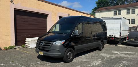 Mercedes-Benz Sprinter 2024