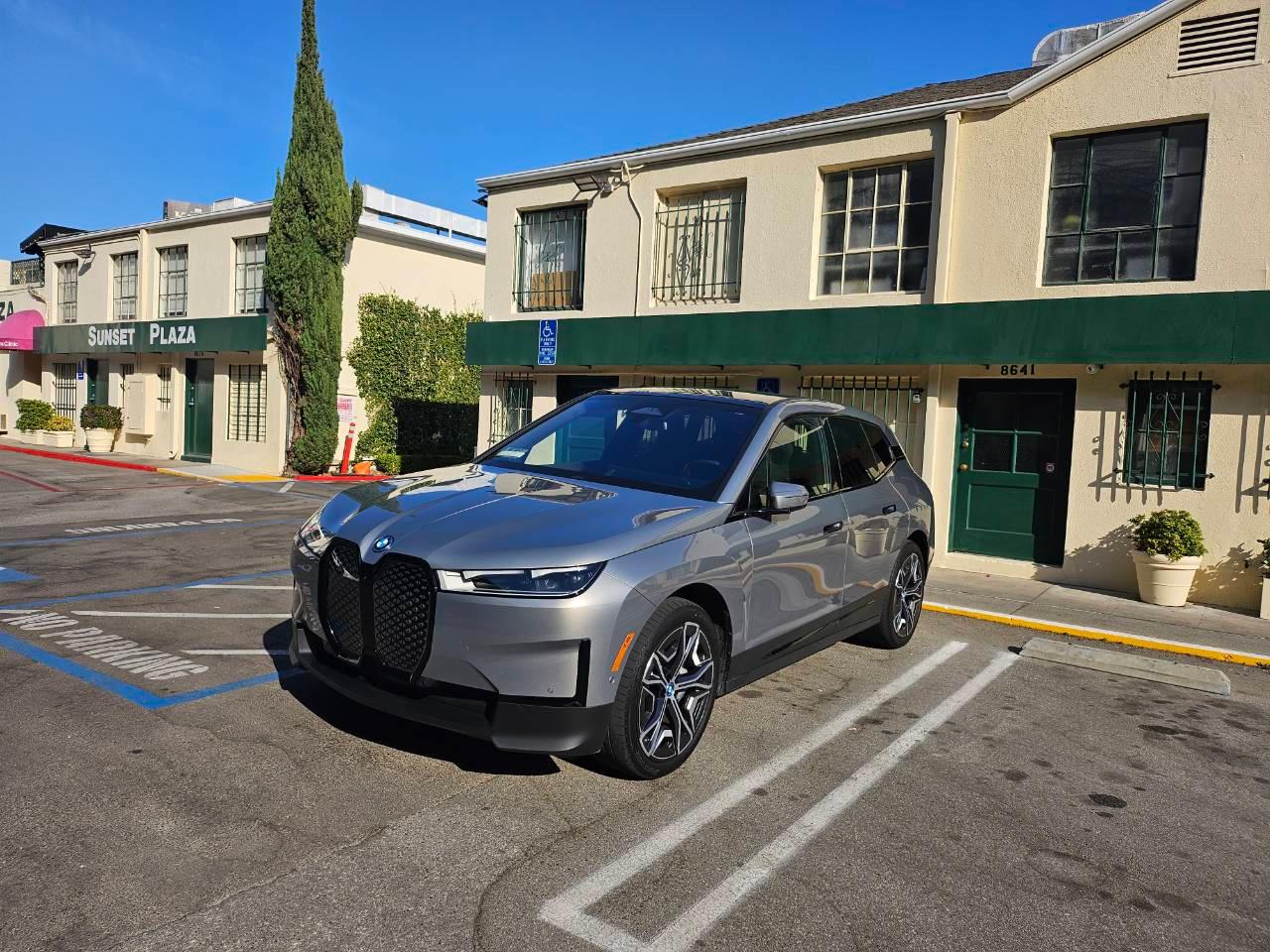 BMW iX 2024 in Tustin, CA