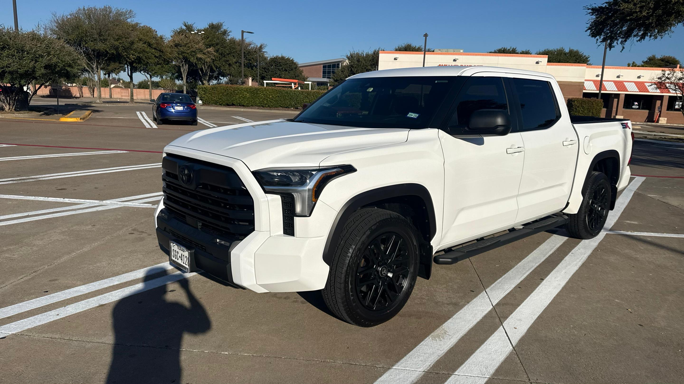 Toyota Tundra 2026 in Garland, TX