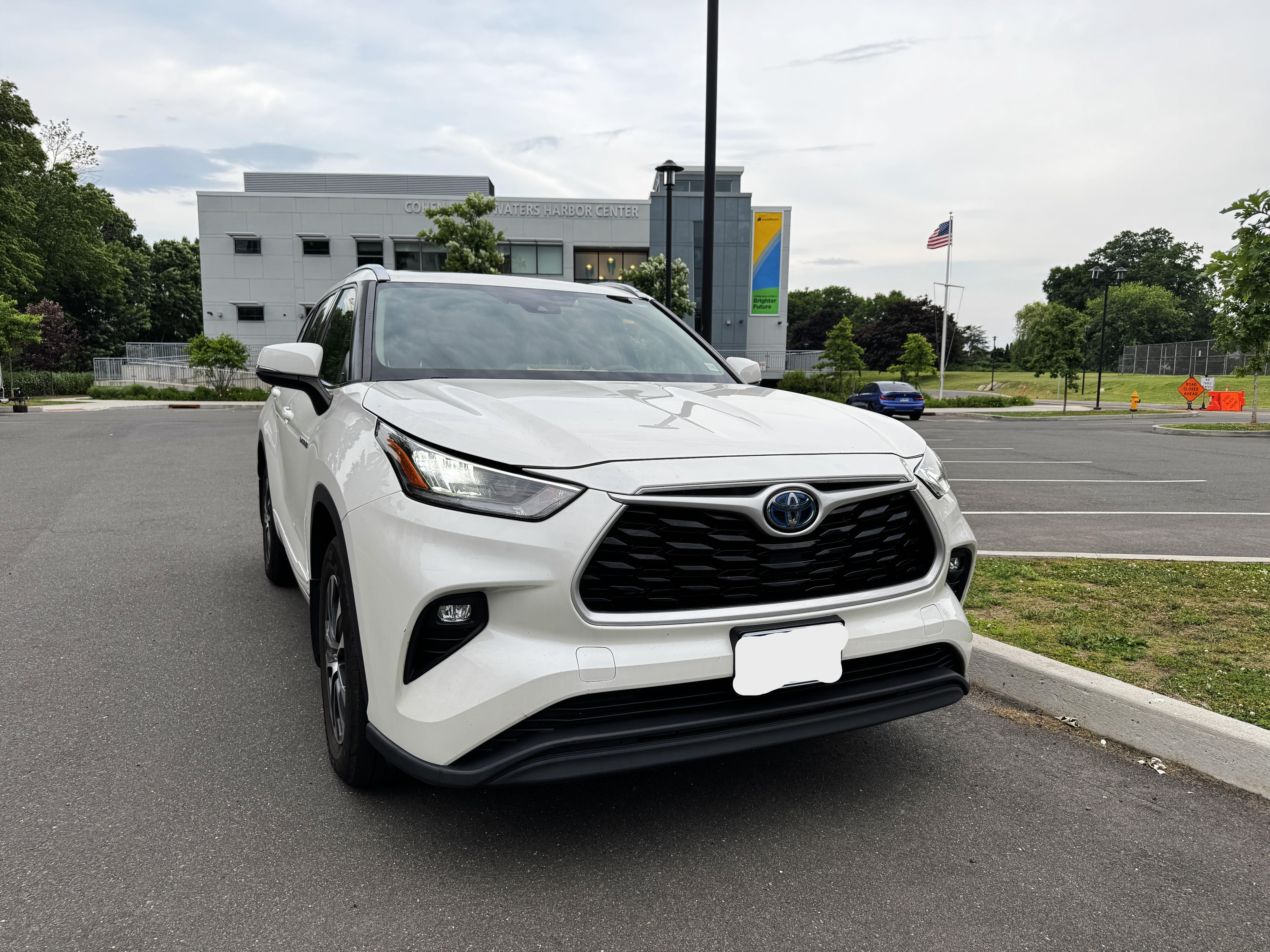 Toyota Highlander Hybrid 2020 in Stamford, CT