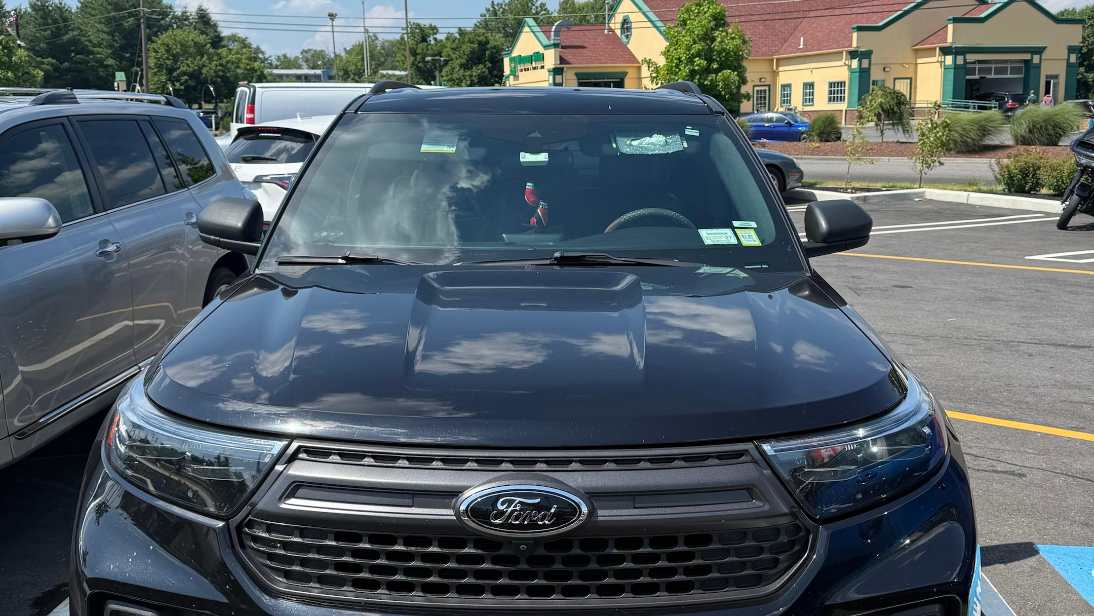 Ford Explorer 2022 in Hudson, NY