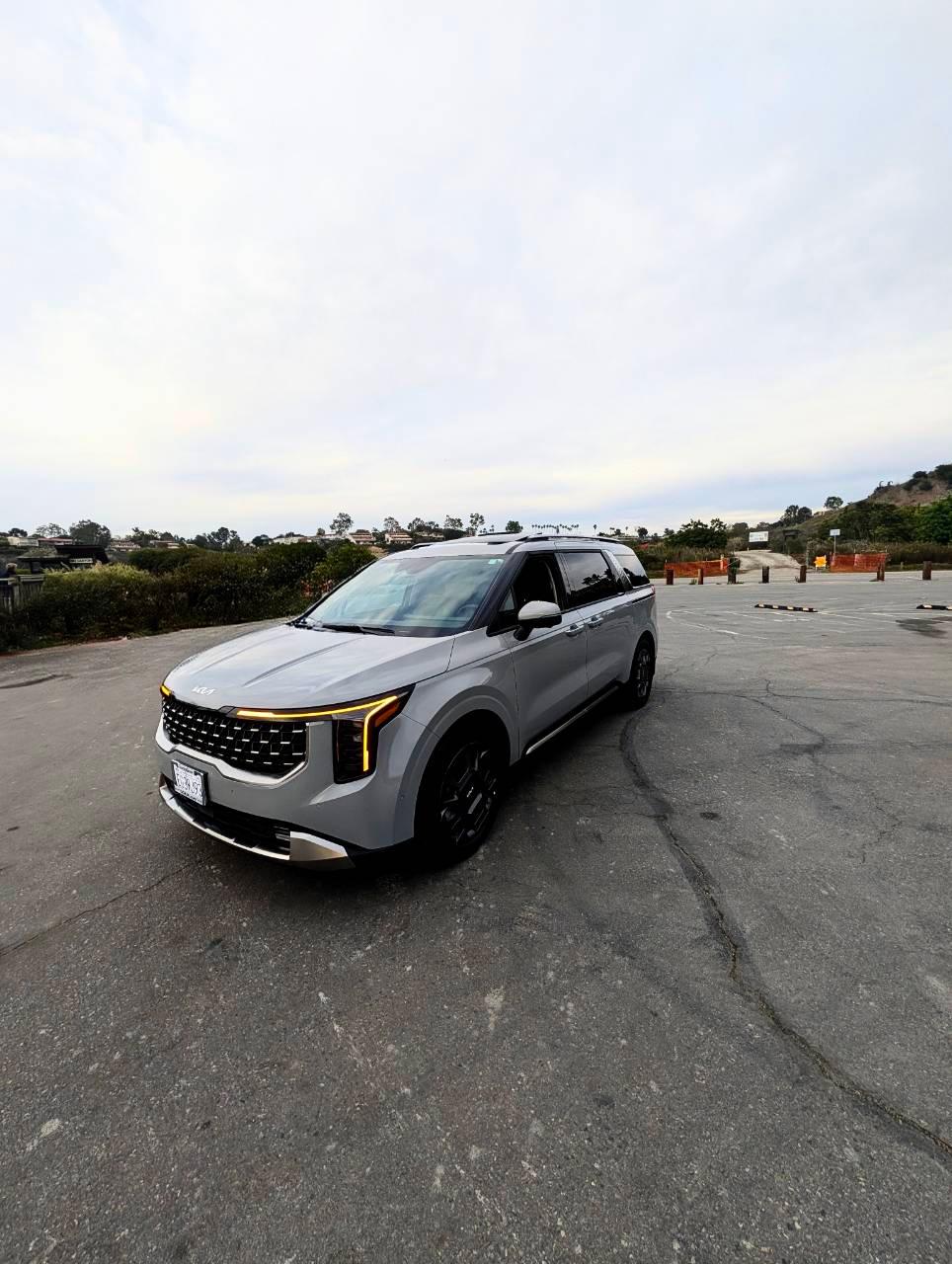 Kia Carnival Hybrid 2026 in Santa Ana, CA
