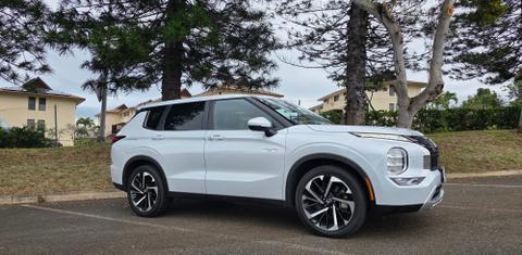 Mitsubishi Outlander Plug-In Hybrid 2024