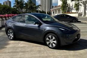 Tesla Model Y 2023 in Honolulu