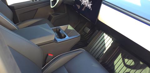 Tesla Cybertruck 2024