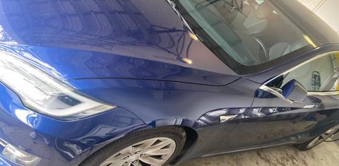 Tesla Model S 2018
