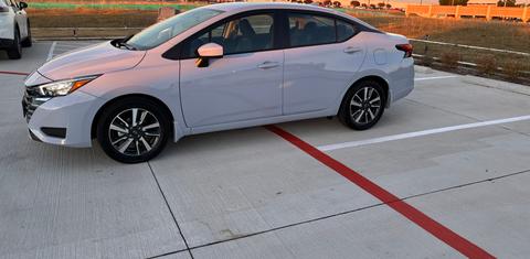 Nissan Versa 2025