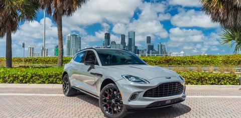 Aston Martin DBX 2021