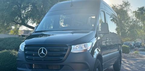 Mercedes-Benz Sprinter 2024
