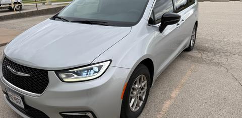 Chrysler Pacifica 2024
