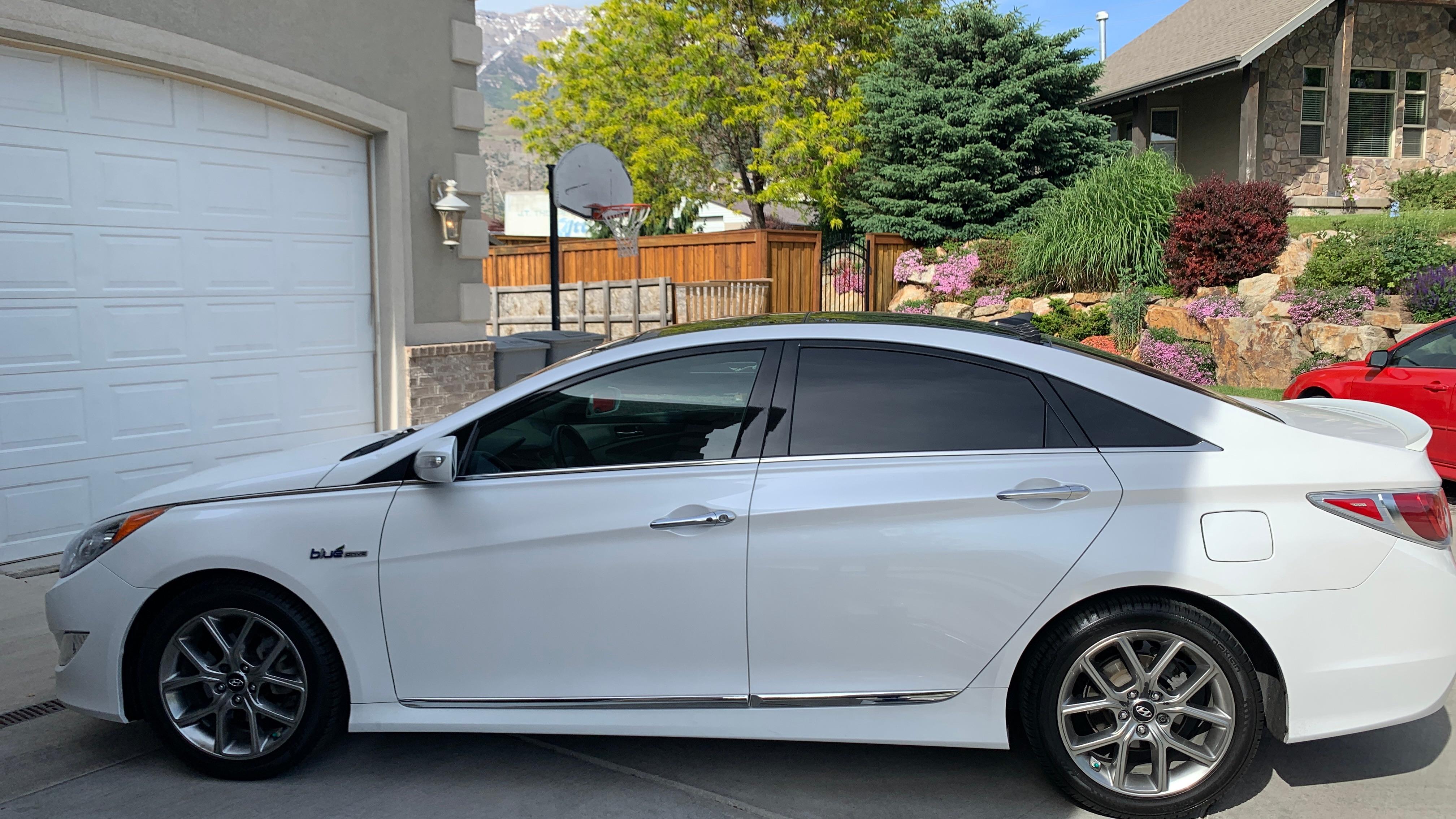 Hyundai Sonata Hybrid 2015 in Lindon, UT