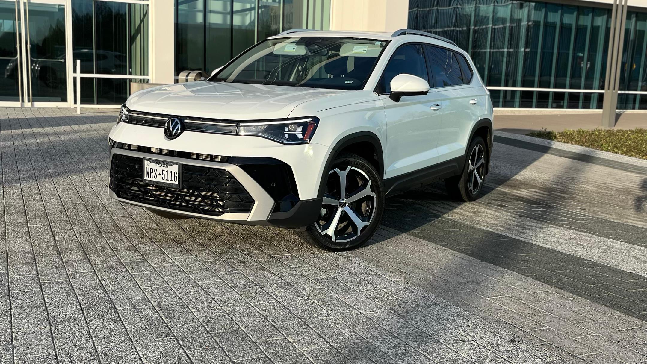 Volkswagen Taos 2025 in Irving, TX