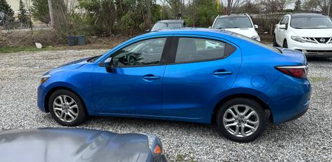Toyota Yaris iA 2017