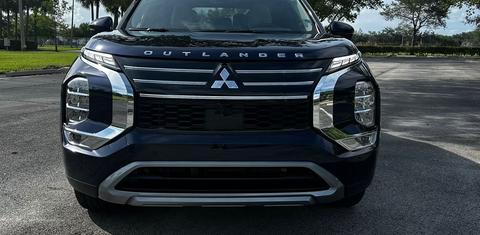 Mitsubishi Outlander 2025