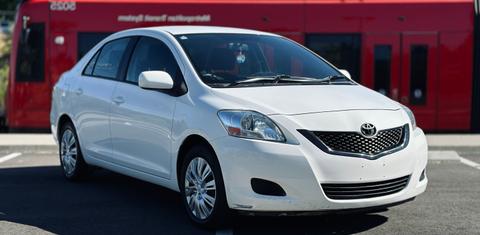 Toyota Yaris 2012