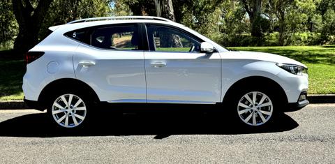 MG ZS 2023