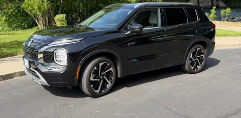 Mitsubishi Outlander Plug-In Hybrid 2024