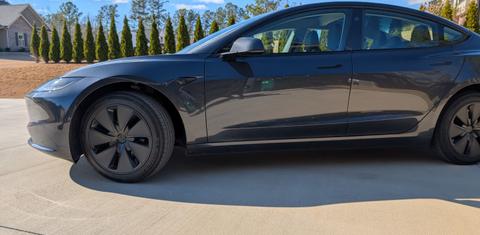 Tesla Model 3 2025