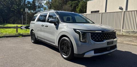 Kia CARNIVAL 2024