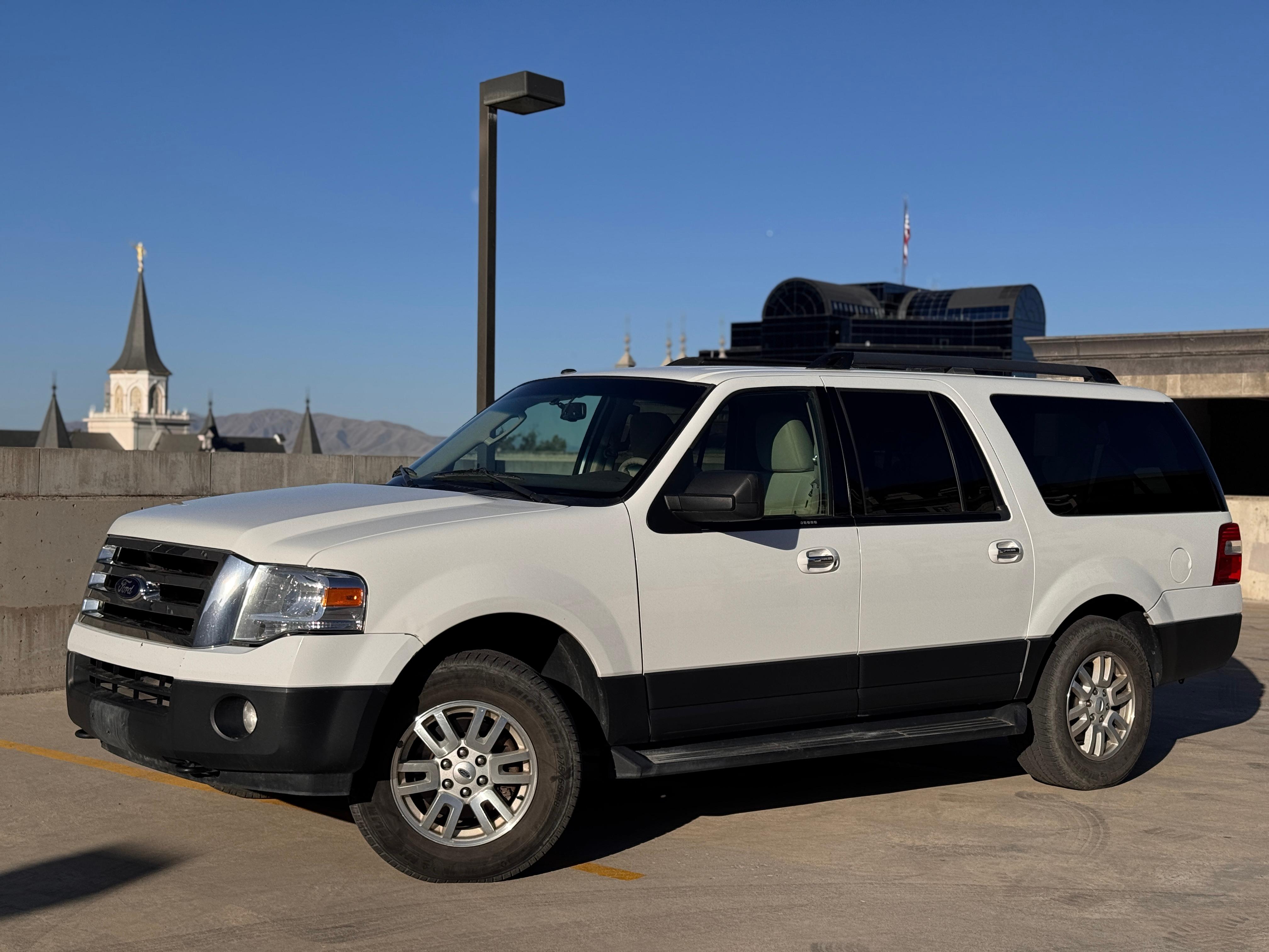 Ford Expedition EL 2014 in 