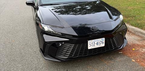 Toyota Camry Hybrid 2025