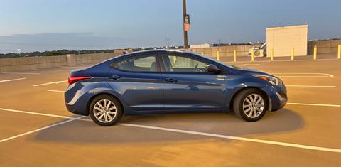 Hyundai Elantra 2015