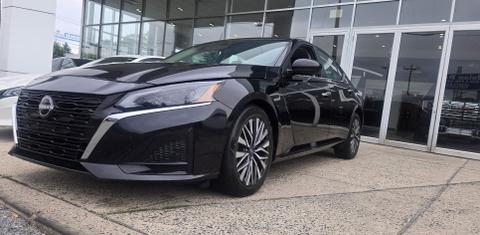 Nissan Altima 2023