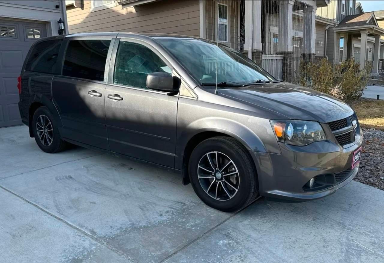 Dodge Grand Caravan 2015 in 