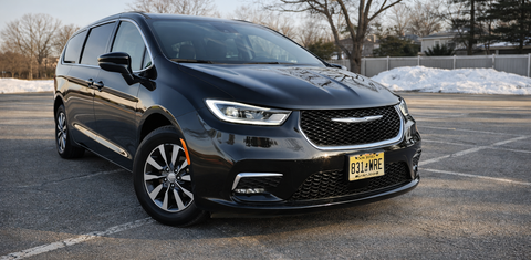 Chrysler Pacifica 2023