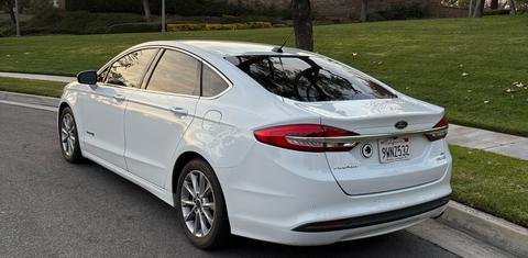 Ford Fusion Hybrid 2017