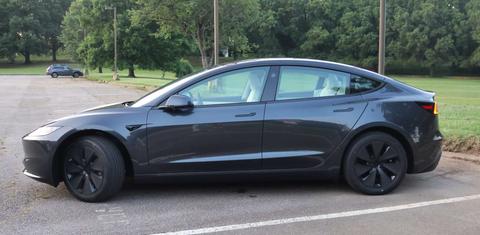 Tesla Model 3 2025