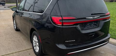 Chrysler Pacifica 2022