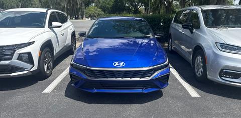 Hyundai Elantra 2025