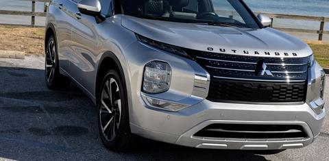 Mitsubishi Outlander 2022