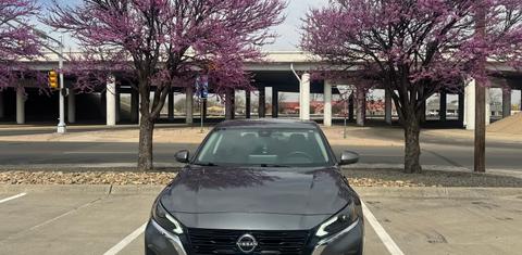 Nissan Altima 2024