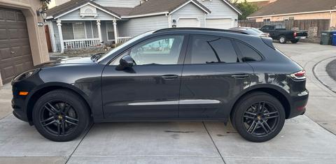 Porsche Macan 2021