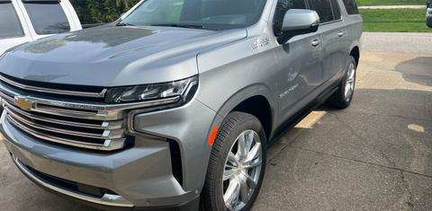 Chevrolet Suburban 2023
