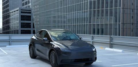 Tesla Model Y 2026