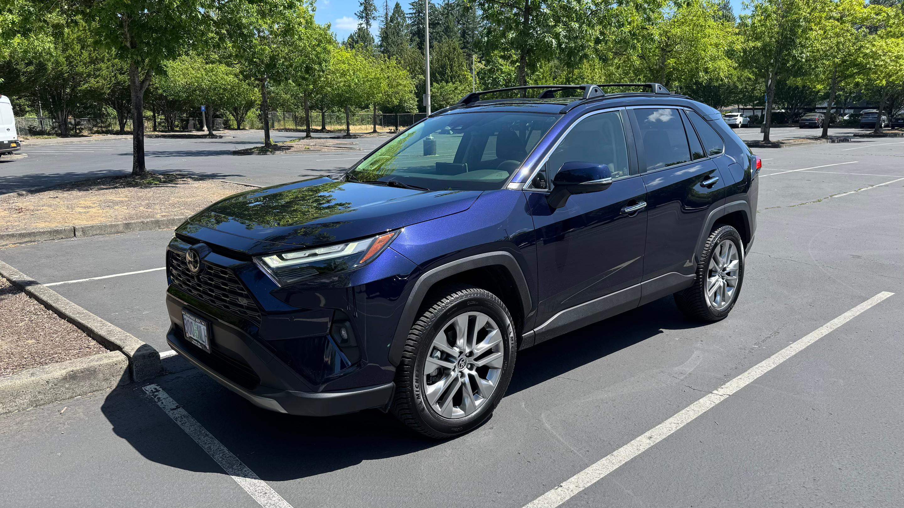Toyota RAV4 2022 in Beaverton, OR