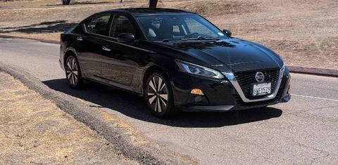 Nissan Altima 2020