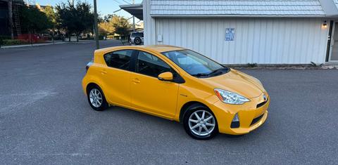 Toyota Prius c 2014