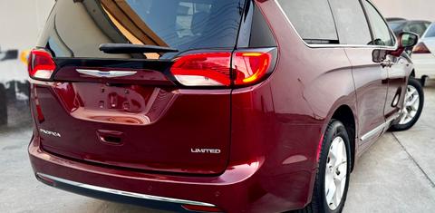 Chrysler Pacifica 2020
