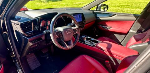 Lexus NX 2024