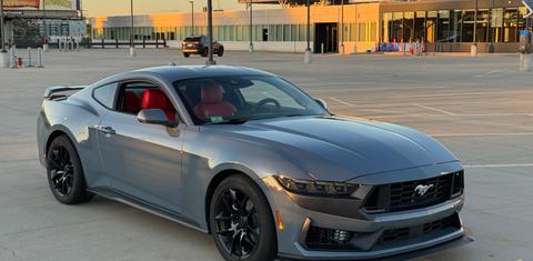 Ford Mustang 2024