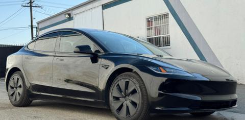 Tesla Model 3 2025