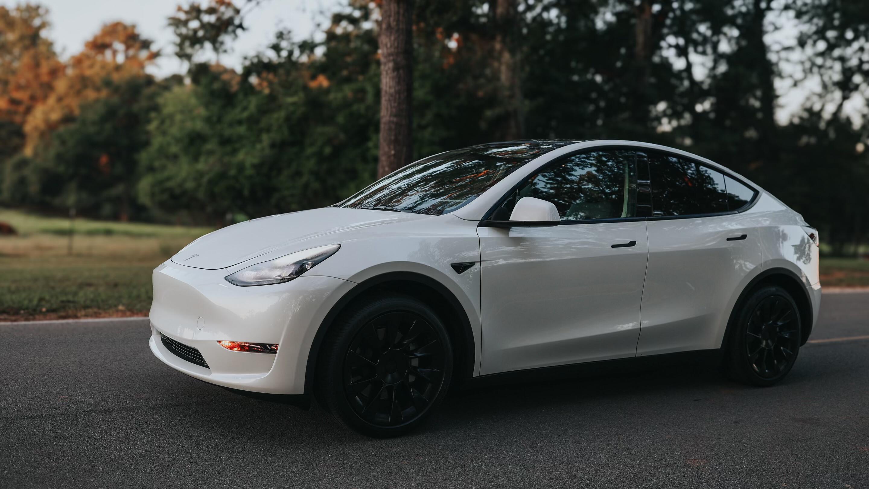 Tesla Model Y 2023 in Bessemer, AL