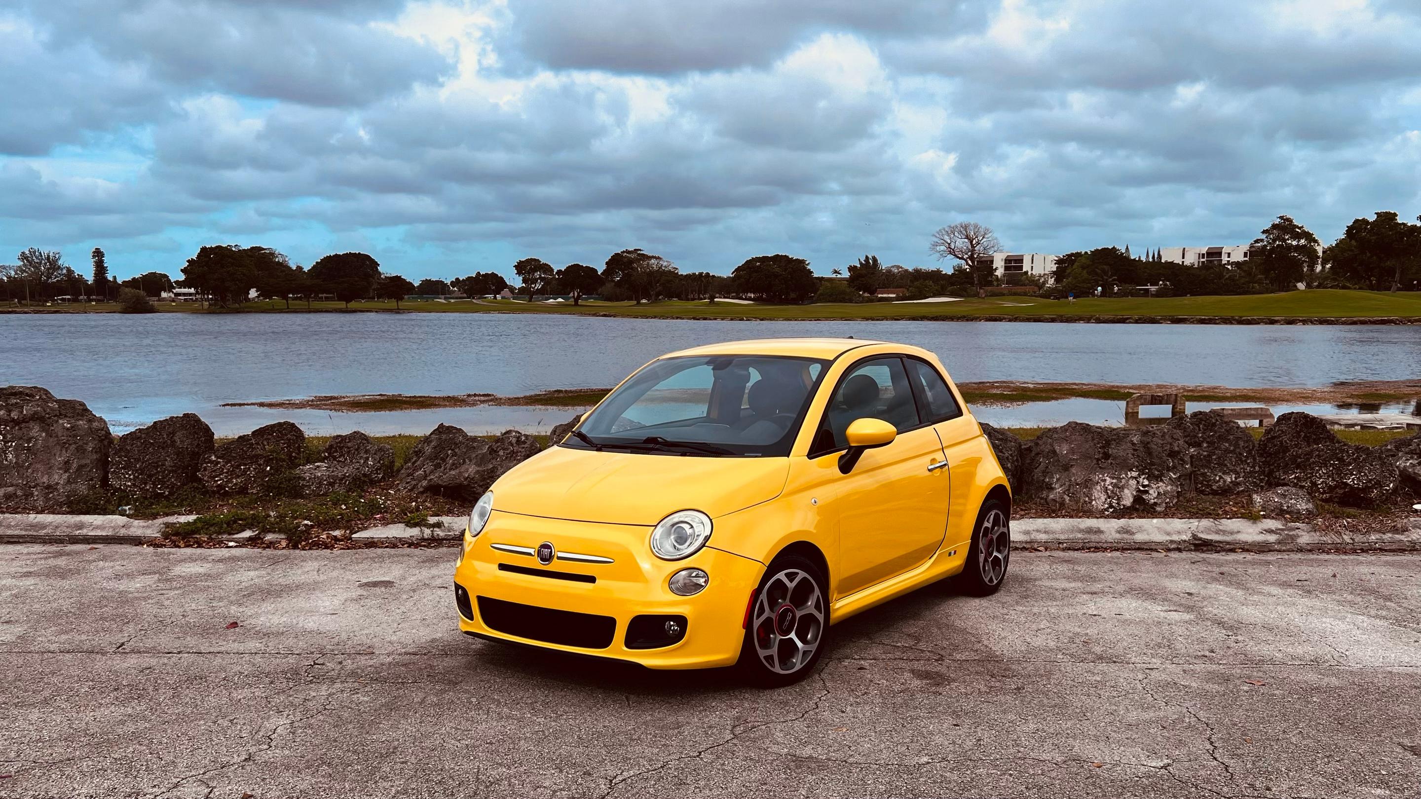 FIAT 500 2016 in Miami, FL