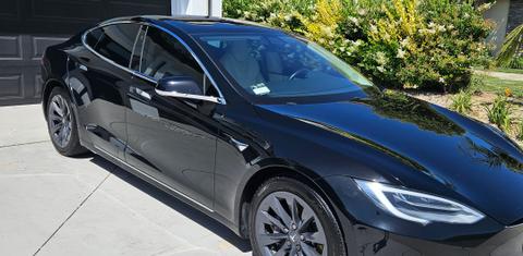 Tesla Model S 2018