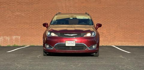 Chrysler Pacifica 2019