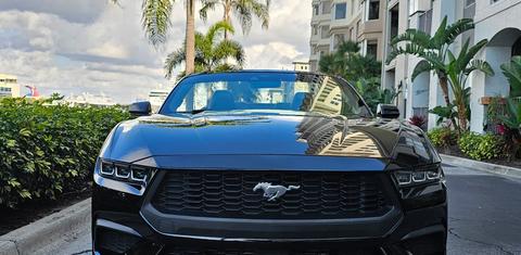 Ford Mustang 2024